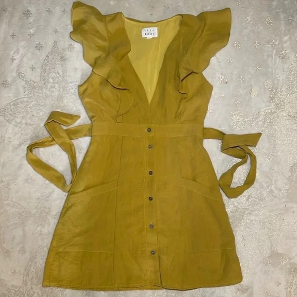 Elegant Yellow Ruffle Dress - Picture 5 of 12